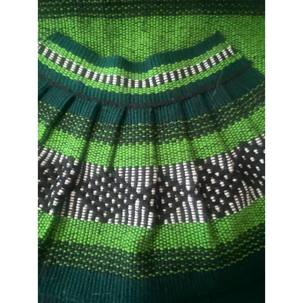 Pinzon Green and Black Mexican Artisan Shoulder Bag - Picture 3 of 4